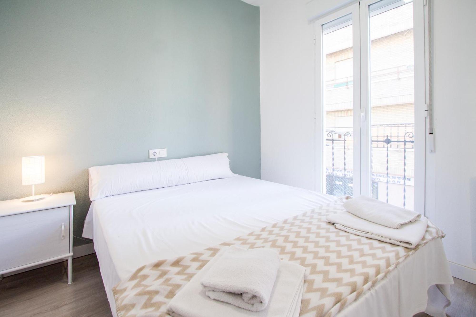 Apartamentos Tetuan Sandino Madrid Ngoại thất bức ảnh