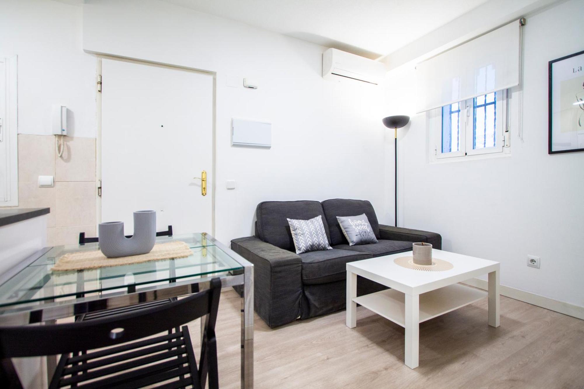 Apartamentos Tetuan Sandino Madrid Ngoại thất bức ảnh