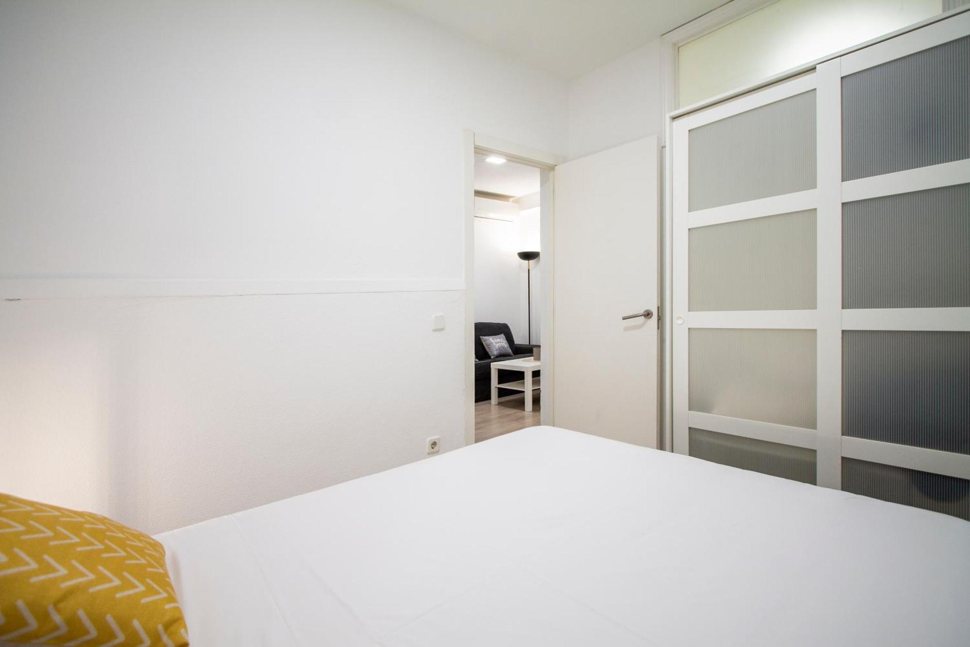Apartamentos Tetuan Sandino Madrid Ngoại thất bức ảnh
