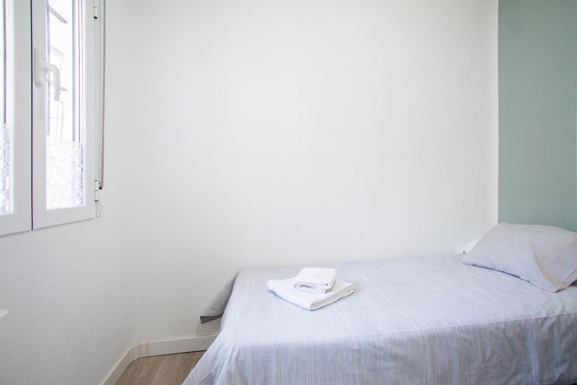 Apartamentos Tetuan Sandino Madrid Ngoại thất bức ảnh
