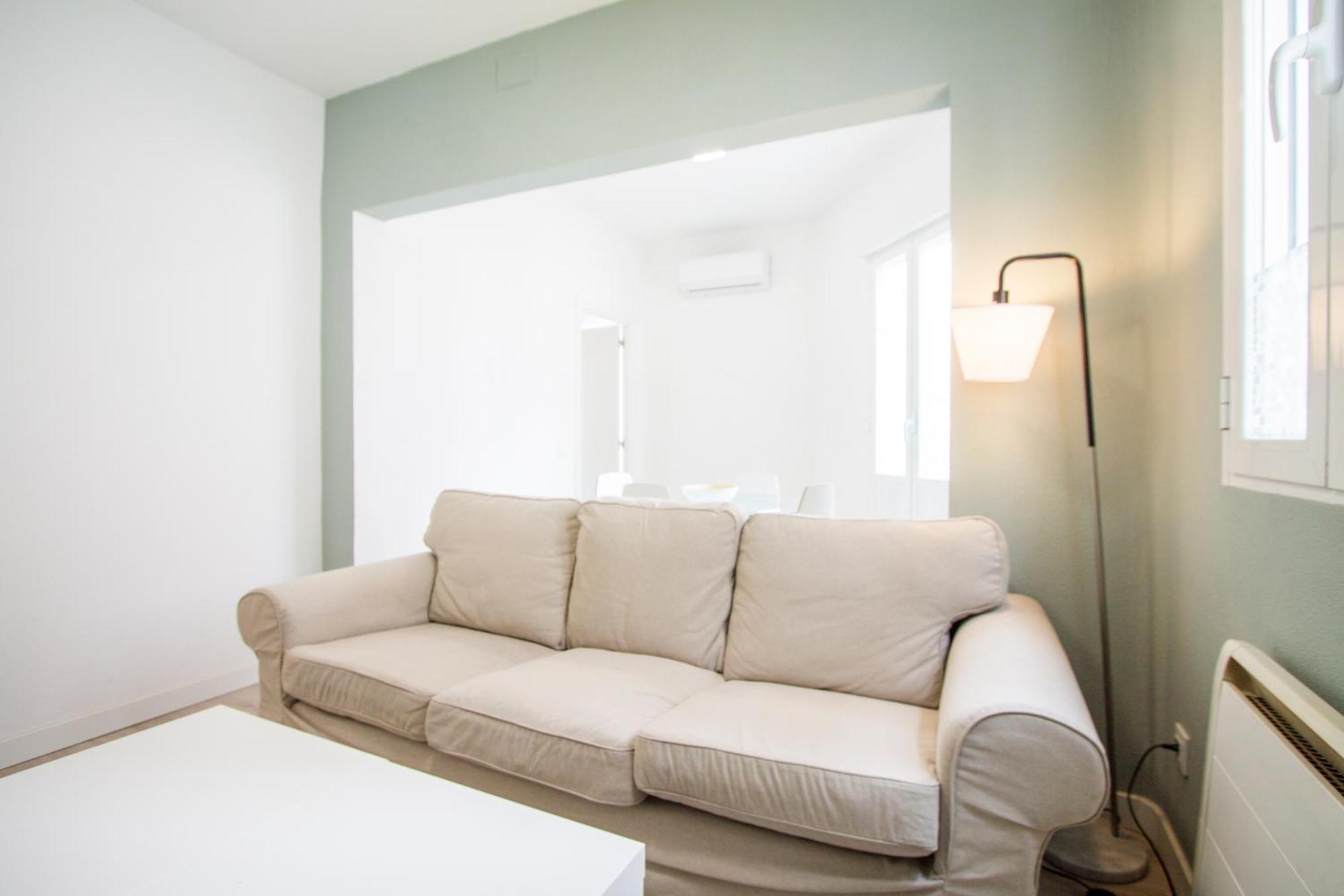 Apartamentos Tetuan Sandino Madrid Ngoại thất bức ảnh