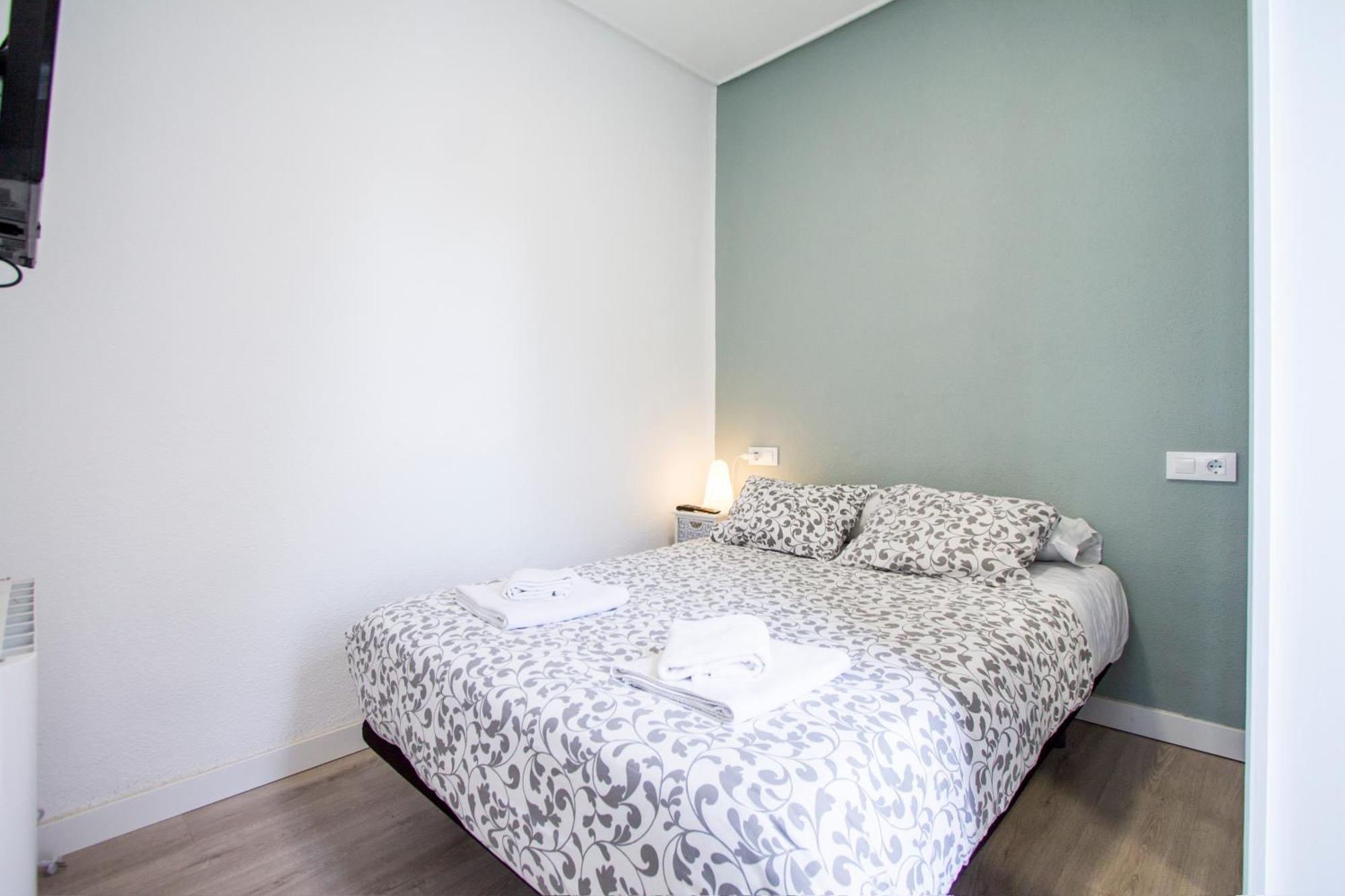Apartamentos Tetuan Sandino Madrid Ngoại thất bức ảnh